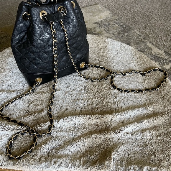 Cruelty-Free, Vegan, Quilted Backpack - Picture 4 of 5